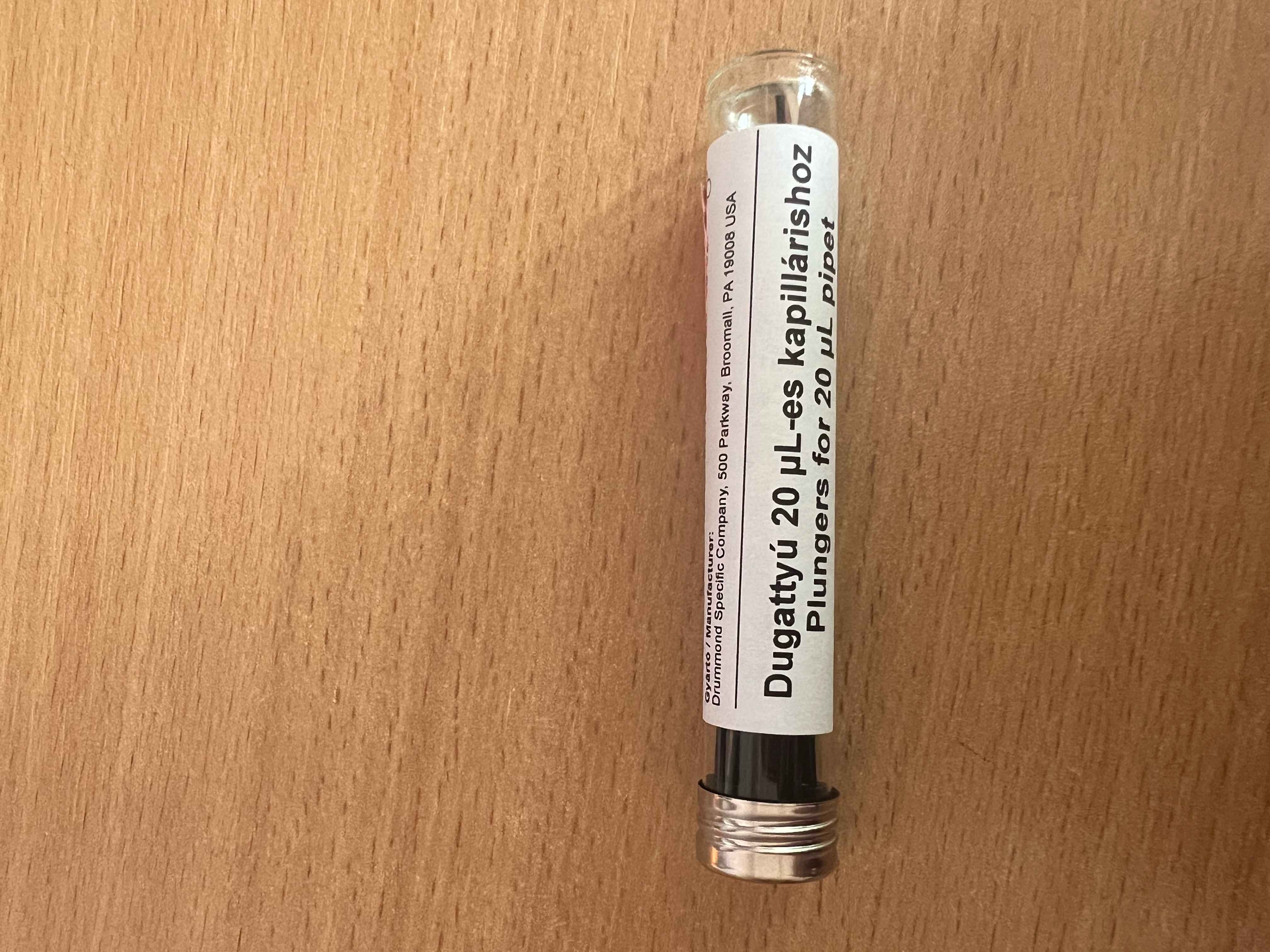 Čierny piestik do sklenenej pipetky 20µl, 25ks